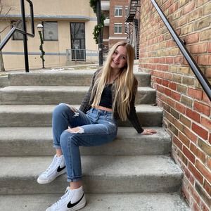 Meet your Posher, Aliviah